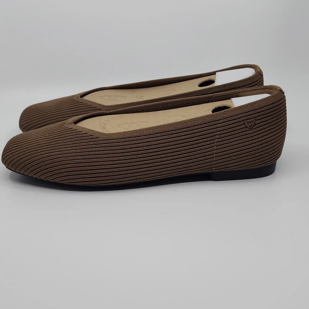 Vivaia Square Toe V- Cut Flats (Margo 2.0), 8.5 W, Espresso, New Without Box - Picture 3 of 7